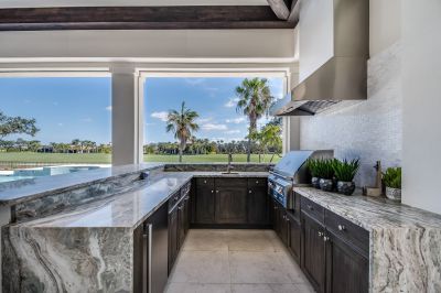 Outdoor Kitchen Construction in Conroe, TX